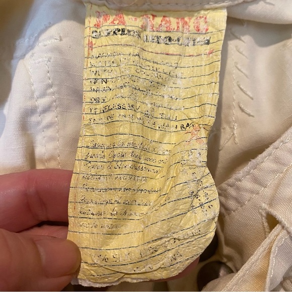 Vintage DA-NANG Light Yellow Y2K Graphic Embellished Cargo Pants Size Medium - Picture 12 of 14